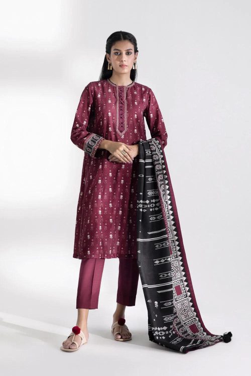 3 Piece – Printed Khaddar Suit