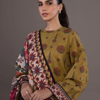 3 Piece - Printed Khaddar Suit - Image 4